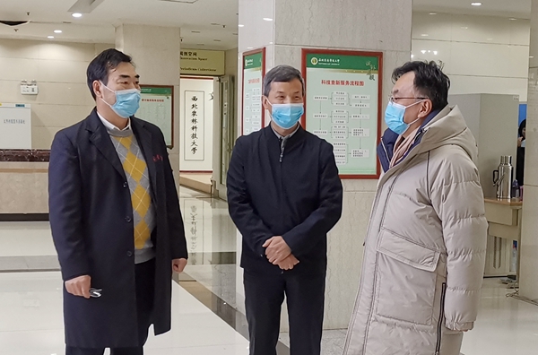 b5f239042af04b5e8bf81b98fb5b7fc9.jpg 图书馆_副本.jpg